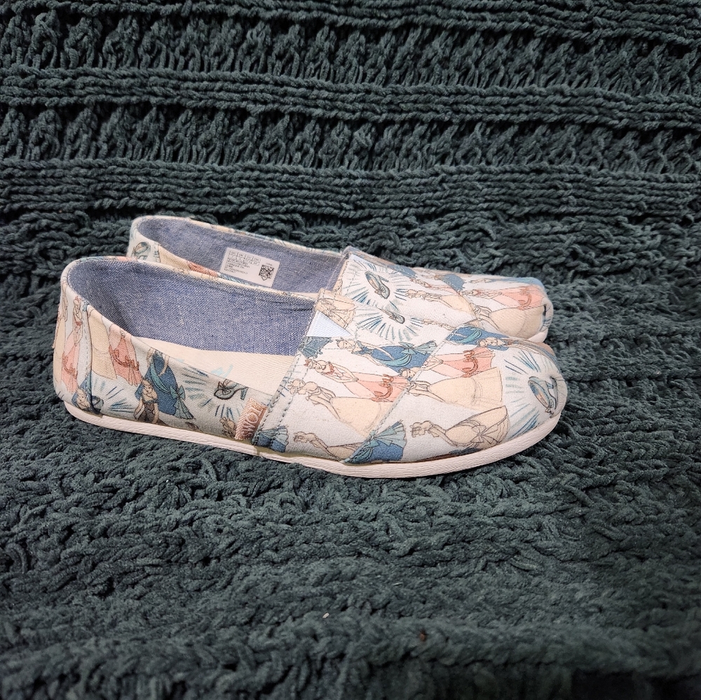 TOMS Disney Princess Collection Slip On Sneakers
